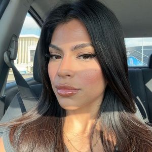 Meet your Posher, Bianca